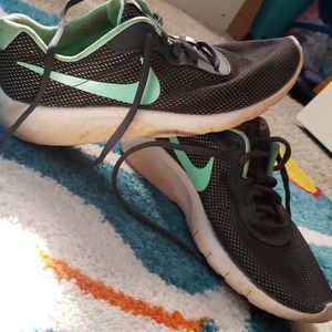 Nikes mint and gray color